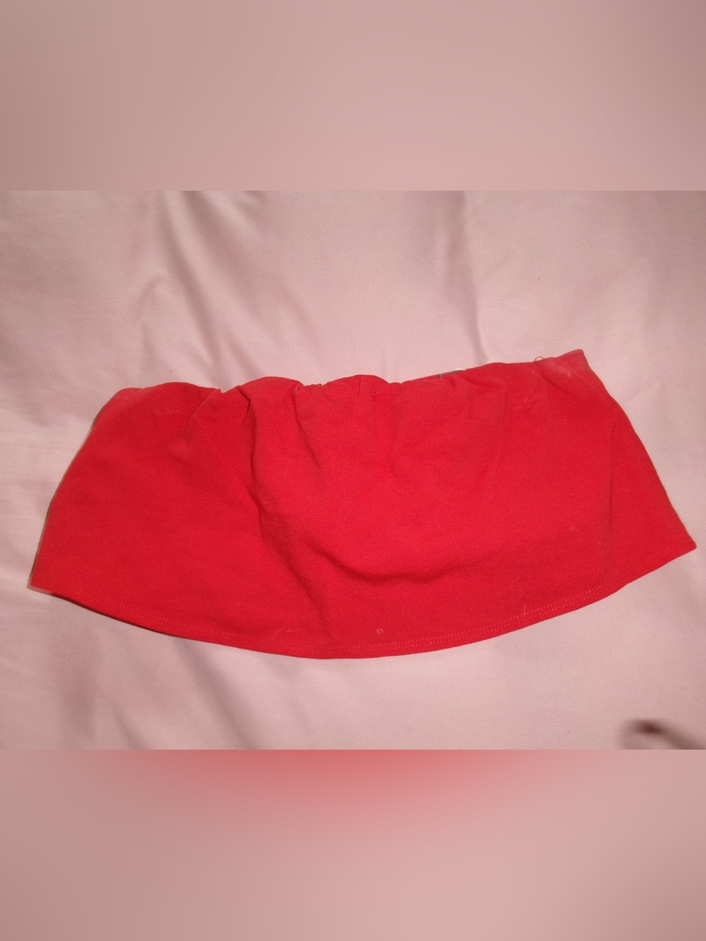 Strapless women’s red bandeau crop top with zipper